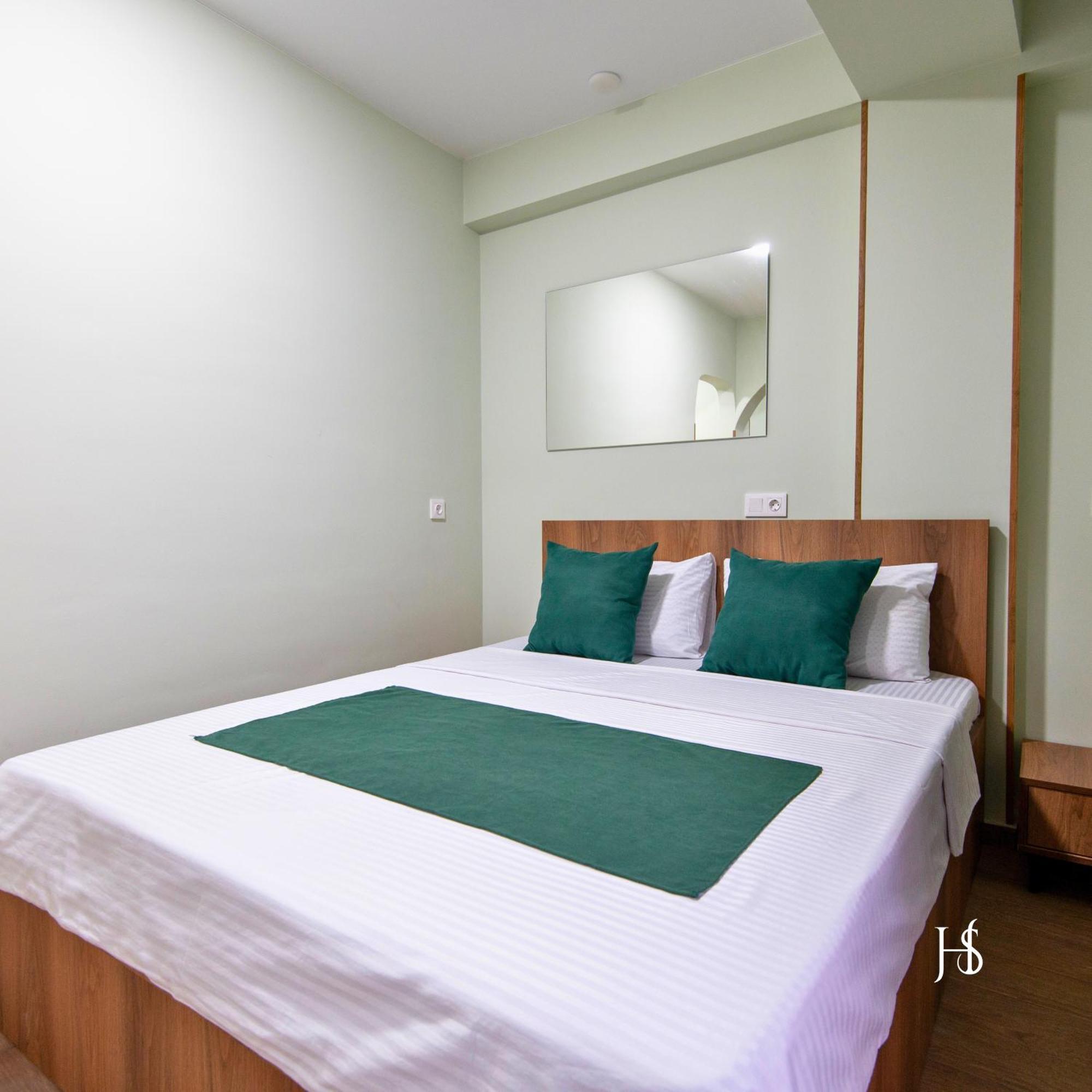 Hotel Serenity Tbiliszi Kültér fotó